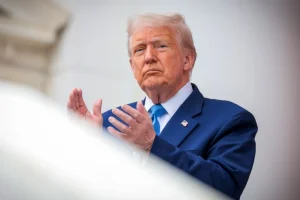 La Corte Suprema permite a Trump revocar el ‘parole’ humanitario para más de 500,000 migrantes de Cuba, Venezuela, Nicaragua y Haití