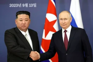 Miles de tropas, millones de proyectiles: así es la vasta operación de Corea del Norte para apoyar a Rusia contra Ucrania