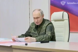 Putin promete a Trump salvar la vida a soldados ucranianos que se entreguen en Kursk