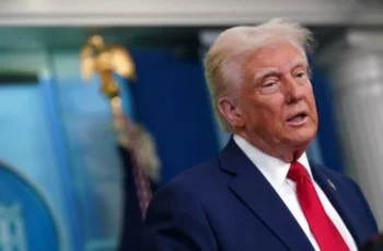 Hackers vinculados a Irán amenazan con publicar correos electrónicos de asesores de Trump