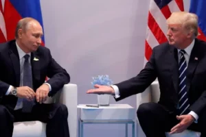 Putin, impasible ante Trump, seguirá luchando y podría tomar más territorio de Ucrania