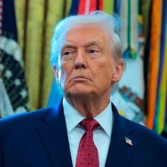 Trump dice que EE.UU. destruyó una “gran instalación” en Venezuela la semana pasada, sin ofrecer más detalles