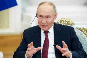 Rusia condena a EE.UU. por llamar a los iraníes a tomar el poder